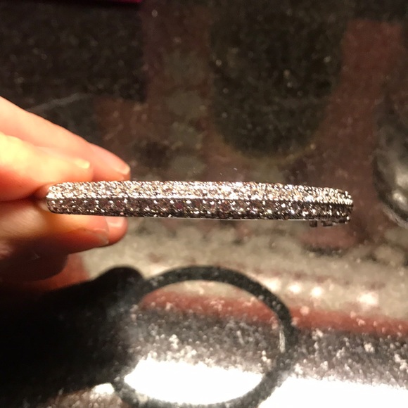 Lia Sophia Jewelry - NWT Lia Sophia crystal silver bangle